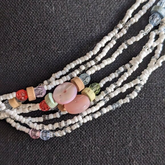 Two vintage beaded necklaces red and white tinny beads multi strand - Picture 5 of 7